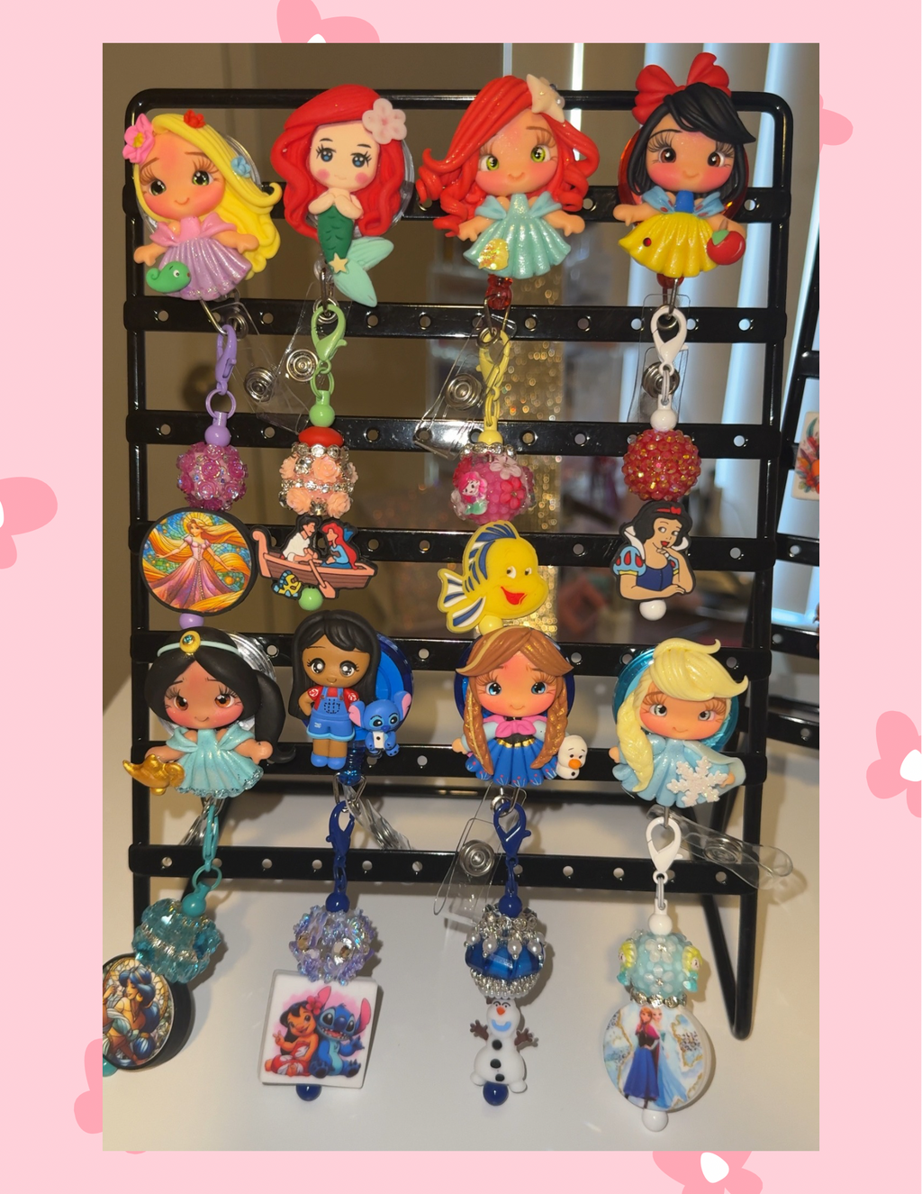 C- Badge babe: Mini princesses 👸🏻